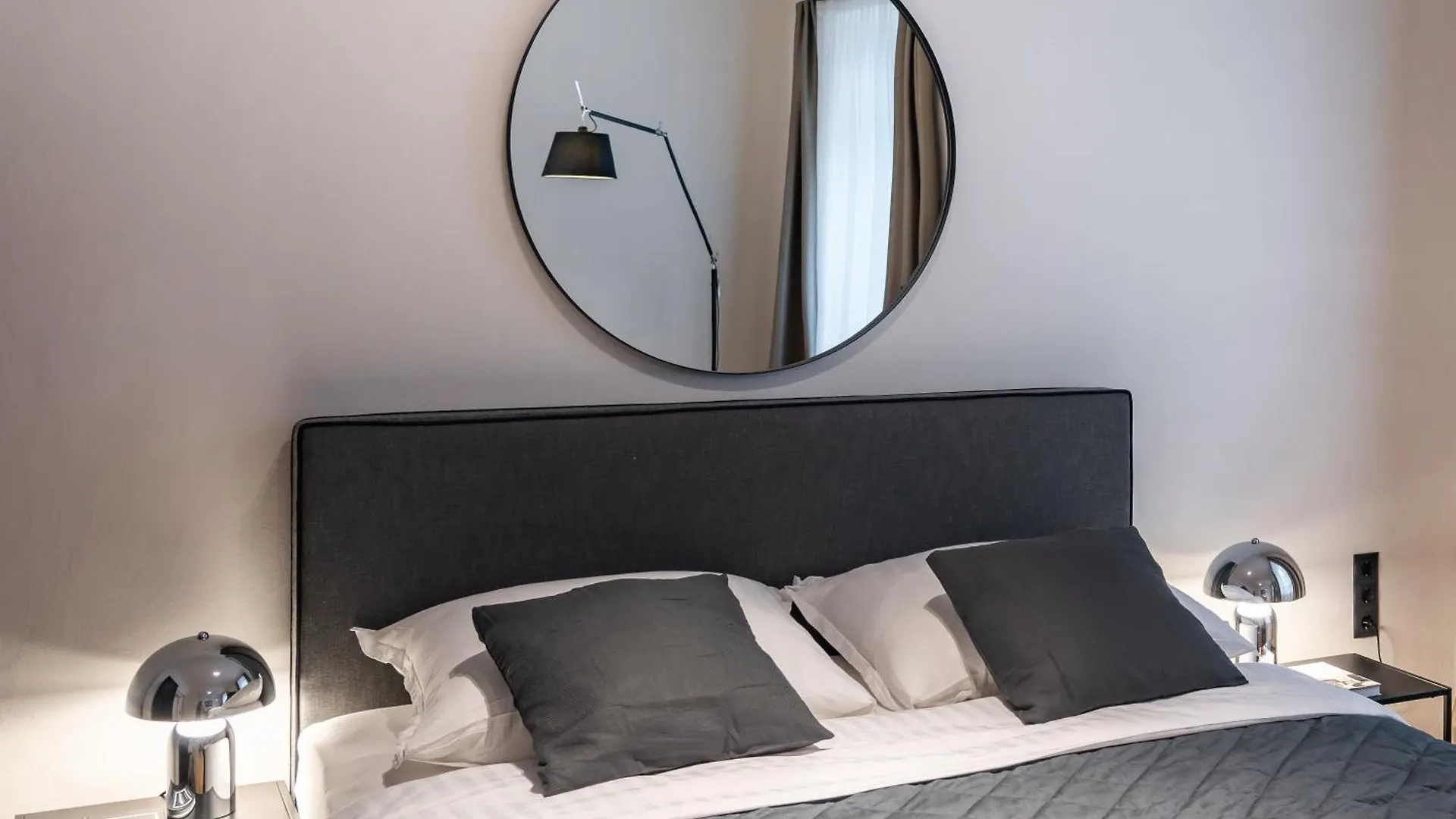 Luxury Design Apartments In City Center Graz